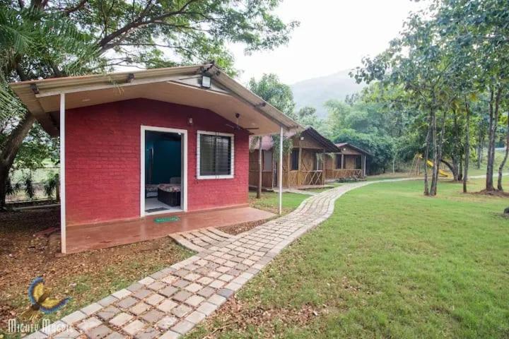 Madhura Farms Karjat Extérieur photo