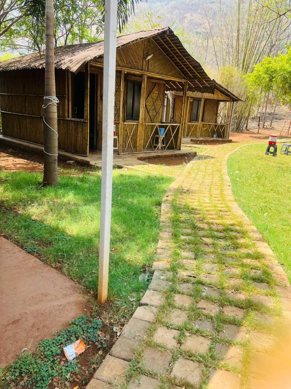 Madhura Farms Karjat Extérieur photo